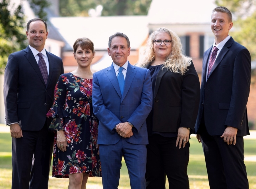 Menendez, Yoder & Hunt Retirement Group of Wells Fargo Advisors